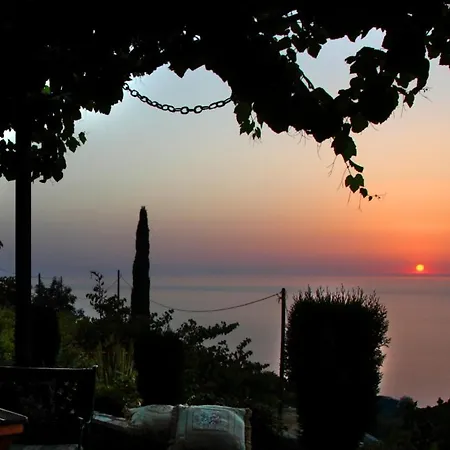 Panorama Сasa de vacaciones Drymon